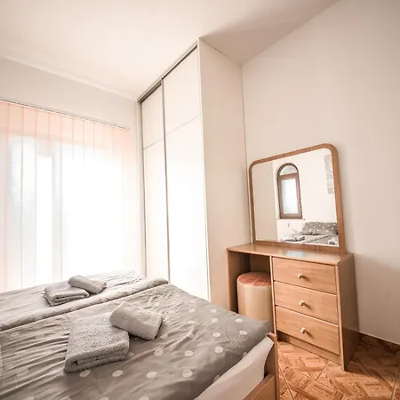 Maison d'hôtes And By The Sea - Mulo, Zadar - 5848 3*